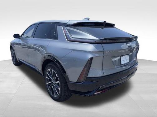 2025 Cadillac LYRIQ Sport