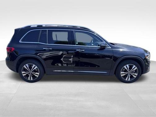 2024 Mercedes-Benz GLB 250 4MATIC