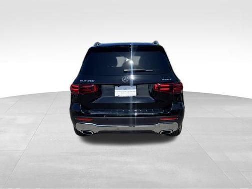2024 Mercedes-Benz GLB 250 4MATIC