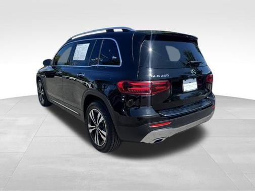 2024 Mercedes-Benz GLB 250 4MATIC