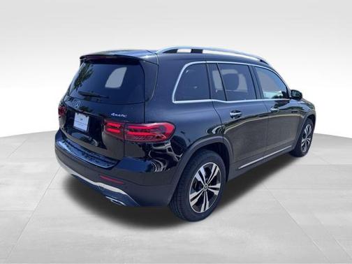 2024 Mercedes-Benz GLB 250 4MATIC