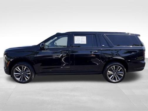 2025 Cadillac Escalade ESV Sport