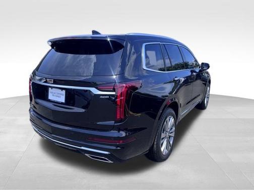 2025 Cadillac XT6 Premium Luxury FWD