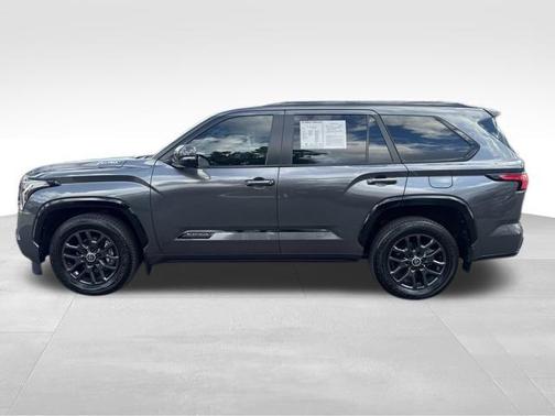 2024 Toyota Sequoia Platinum