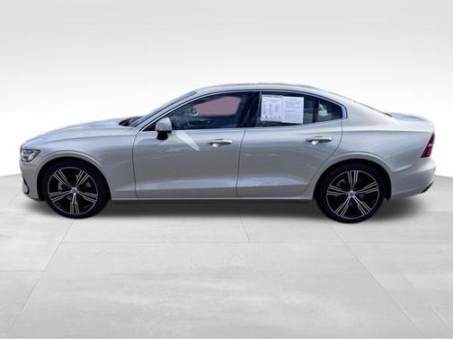 2020 Volvo S60 T5