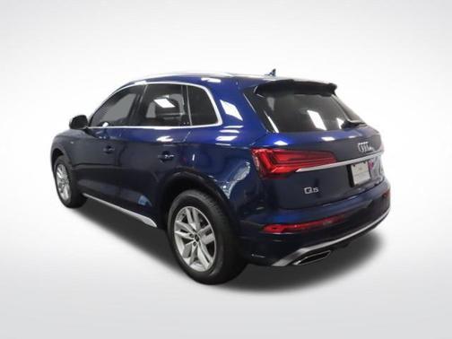 2022 Audi Q5 45 S line Premium