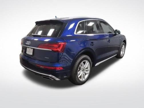 2022 Audi Q5 45 S line Premium