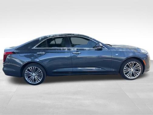2025 Cadillac CT4 Premium Luxury RWD