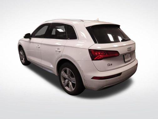 2019 Audi Q5 2.0T Premium Plus