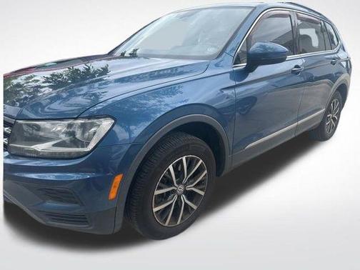 Silk Blue Metallic 2020 Volkswagen Tiguan 2.0T SE