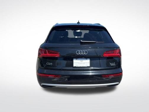 2018 Audi Q5 2.0T Tech Premium