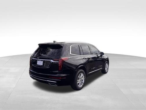 2025 Cadillac XT6 Luxury AWD