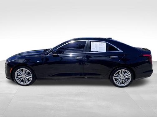 2022 Cadillac CT4 Premium Luxury