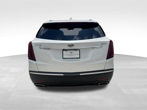 2022 Cadillac XT5 Luxury