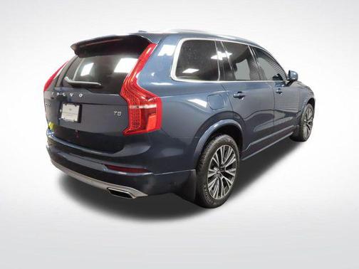 Denim Blue Metallic 2020 Volvo XC90 T5 Momentum