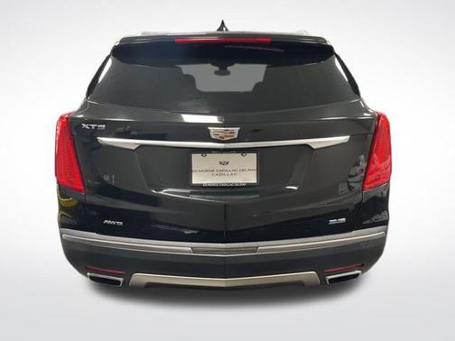 2018 Cadillac XT5 Platinum