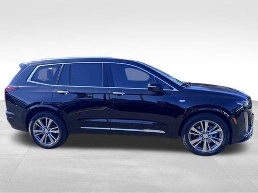 2023 Cadillac XT6 Premium Luxury FWD