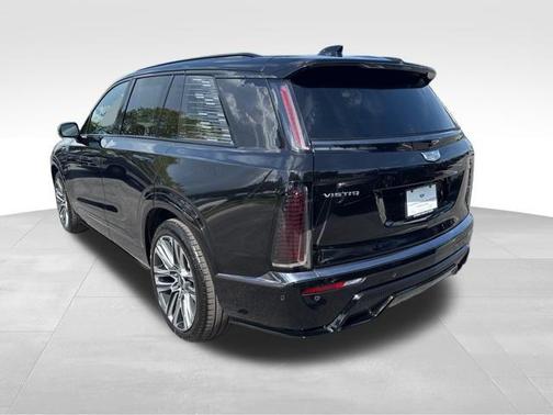 2026 Cadillac VISTIQ Platinum