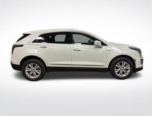 Crystal White Tricoat 2021 Cadillac XT5 Luxury