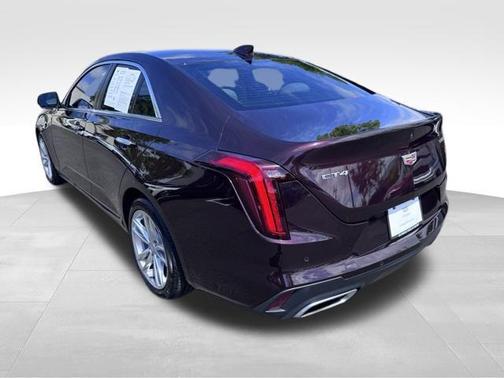 2022 Cadillac CT4 Luxury
