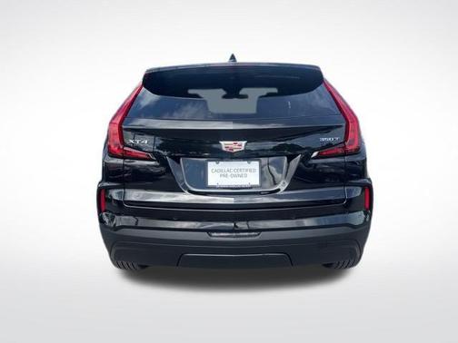 2024 Cadillac XT4 Luxury