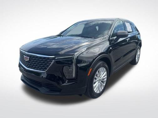 2024 Cadillac XT4 Luxury