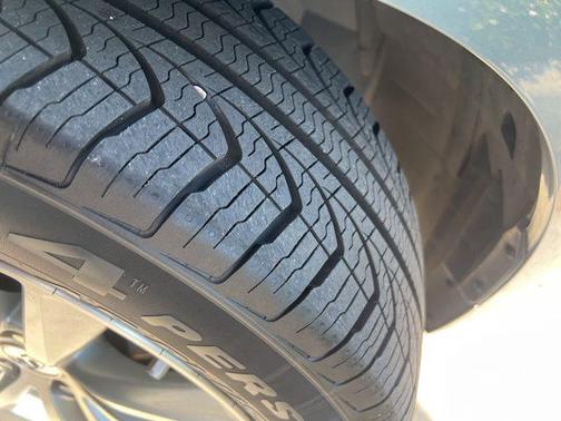 2014 INFINITI Q50 Premium