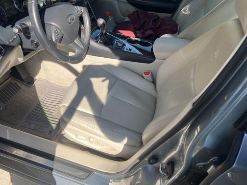 2014 INFINITI Q50 Premium