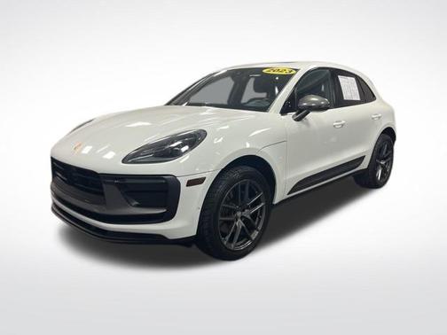 2023 Porsche Macan T