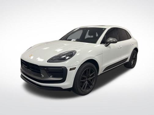 2023 Porsche Macan T