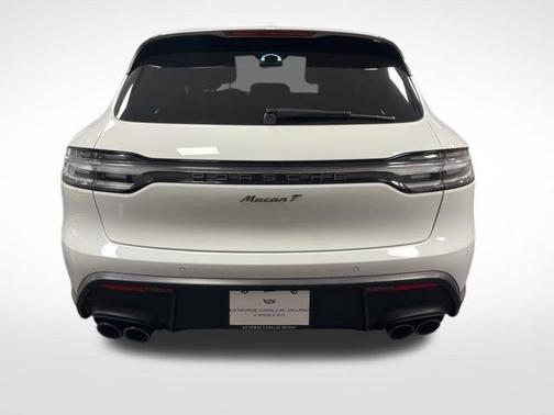 2023 Porsche Macan T