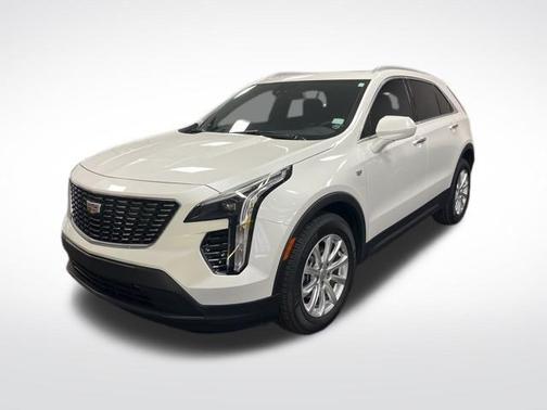 2022 Cadillac XT4 Luxury