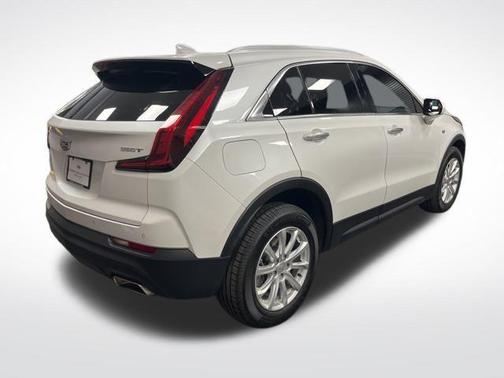 2022 Cadillac XT4 Luxury
