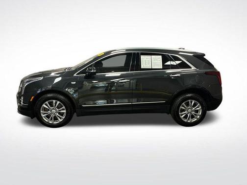 Manhattan Noir Metallic 2020 Cadillac XT5 Premium Luxury