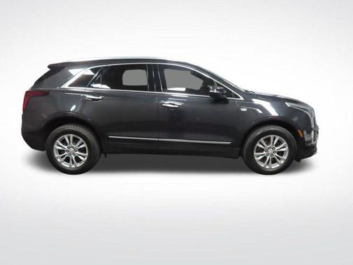 Manhattan Noir Metallic 2020 Cadillac XT5 Premium Luxury