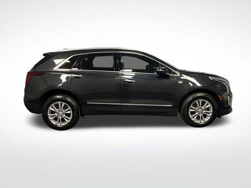 Manhattan Noir Metallic 2020 Cadillac XT5 Premium Luxury