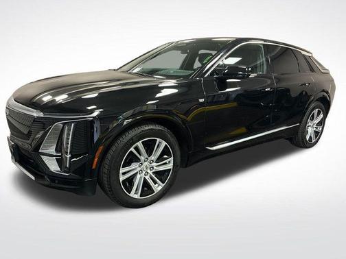 Stellar Black Metallic 2024 Cadillac LYRIQ Tech