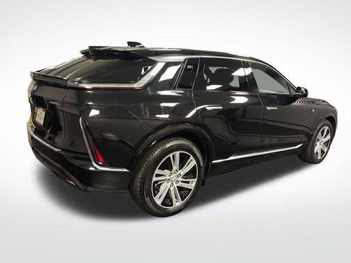 Stellar Black Metallic 2024 Cadillac LYRIQ Tech