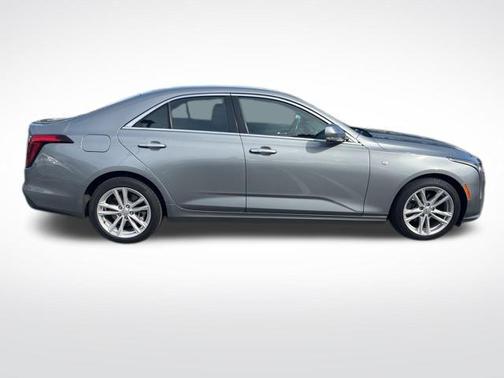 2023 Cadillac CT4 Luxury