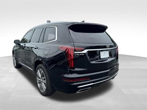 2021 Cadillac XT6 Premium Luxury FWD