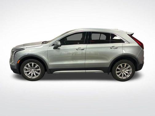 Argent Silver Metallic 2023 Cadillac XT4 Premium Luxury
