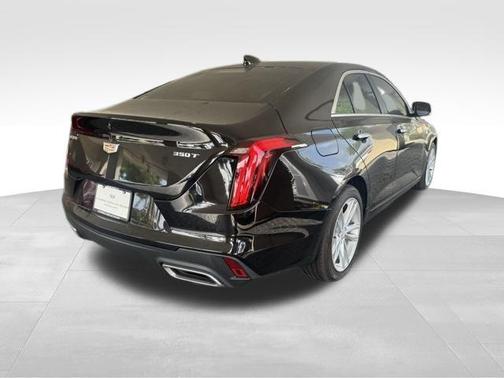 2021 Cadillac CT4 Luxury