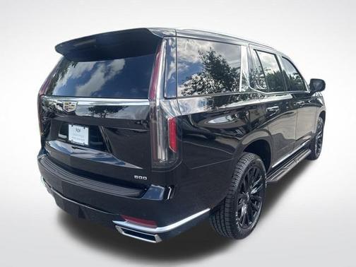 2024 Cadillac Escalade Luxury