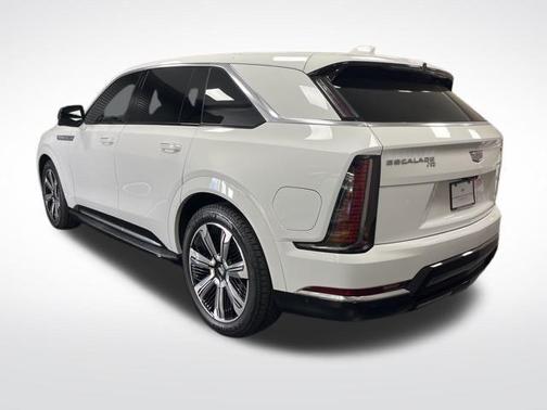 2025 Cadillac Escalade IQ Luxury 1