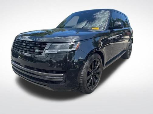 2025 Land Rover Range Rover P530 SE