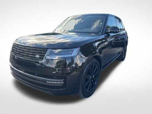 2025 Land Rover Range Rover P530 SE