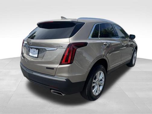 2022 Cadillac XT5 Luxury