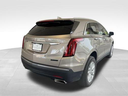 2022 Cadillac XT5 Luxury