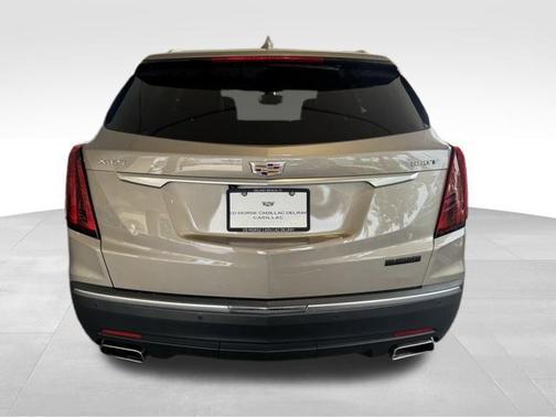 2022 Cadillac XT5 Luxury