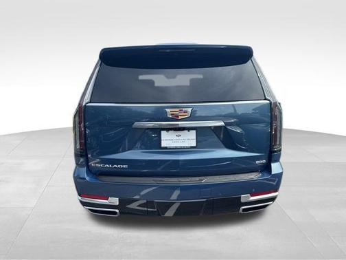 2025 Cadillac Escalade Premium Luxury